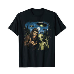 Bigfoot & Alien Selfie Men Cotton Tee Sasquatch T Shirt - BigTallGuys