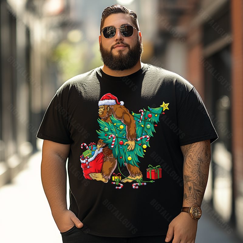 Bigfoot Christmas Tree Lights Xmas Boys Men Sasquatch Lovers Men T-Shirts, Plus Size Short Sleeve T Shirt for Men Big and Tall Men Tees Shirts